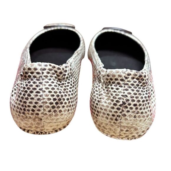 Tory Burch MINNIE TRAVEL BALLET STAMPED SNAKE LEATHER NWB Size 5 - Picture 7 of 12